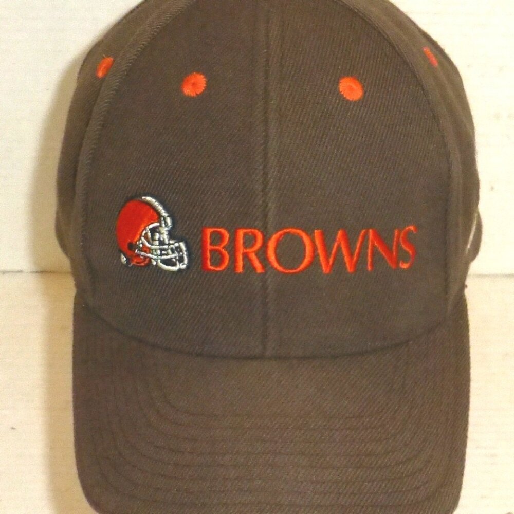 VTG Puma NFL Pro Line Cleveland Browns Hook & Loop Adjustable Hat PLEASE READ